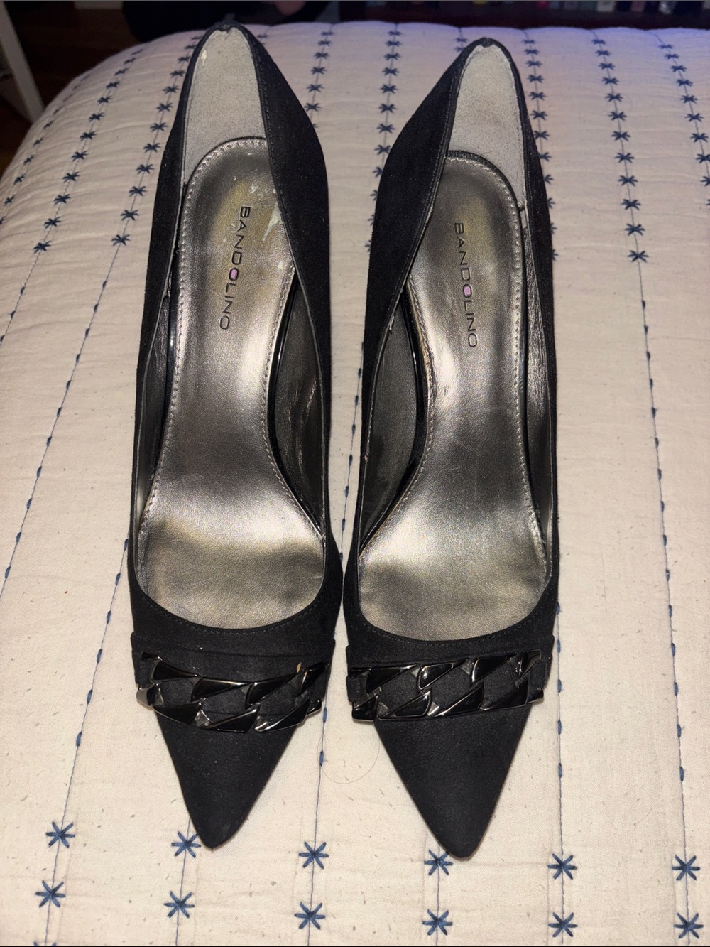 Bandolino Black Pointed Toe Pumps with Chain Accent